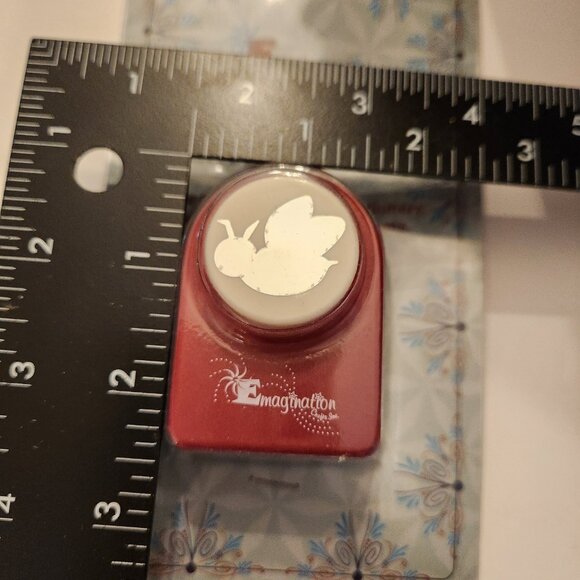 Bumblebee Large Hole Punch Emagination paper Scrapbook Garden - Picture 3 of 5